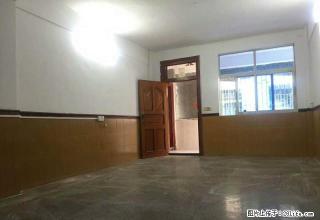 园林东区5楼3房2厅中档装修仅租1100元 - 汕尾28生活网 sw.28life.com